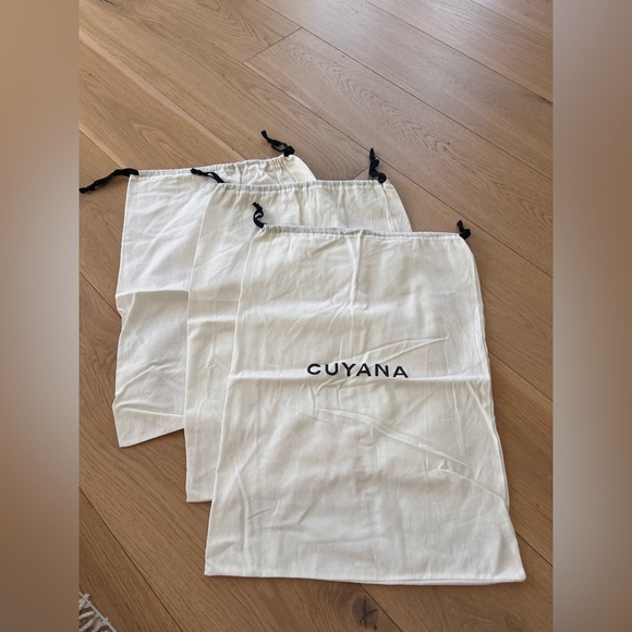 Cuyana Handbags - Cuyana Cream Drawstring Dust Bags, 3 pc set. Approx 14.5 x 20” @